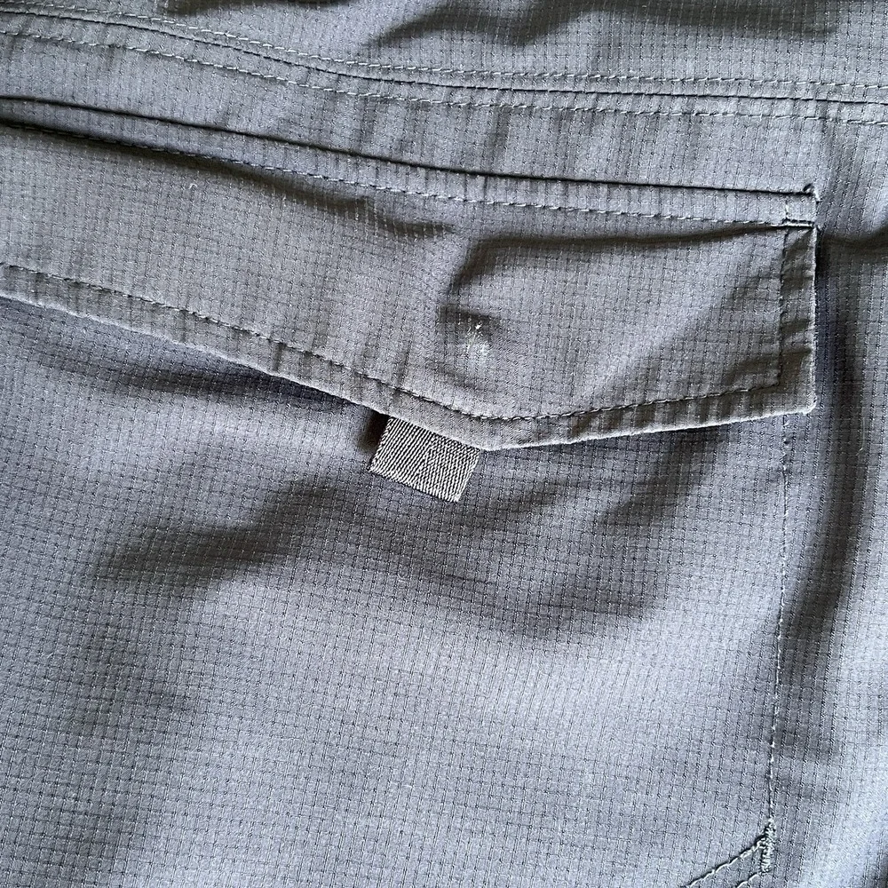 Gerry Cargo Shorts Mens 34 Gray Lightweight Pockets Quick Dry‎ Elastic Waist